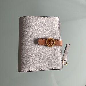 Tory Burch walker mini wallet - white